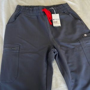 FIGS Zamora Charcoal Scrub Pant Size Small